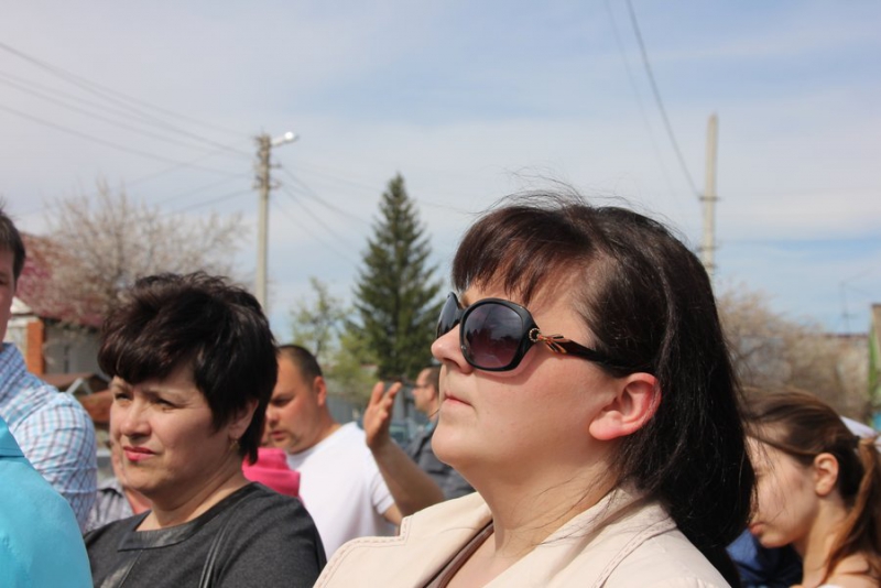 Валерий Сараев и Валерий Радаев пообещали саратовцам новую дорогу и школьный автобус