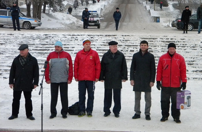 На Крещение четыре министра и зампред купались в проруби