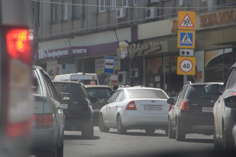 ДТП на Радищева сковало движение по всем направлениям