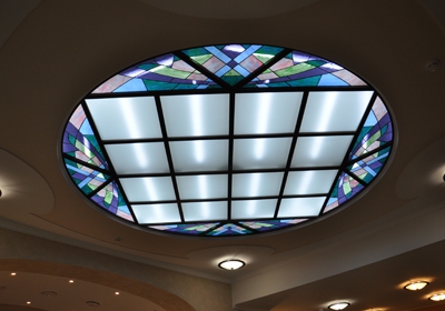 Губернатору устроили экскурсию по ТЮЗу