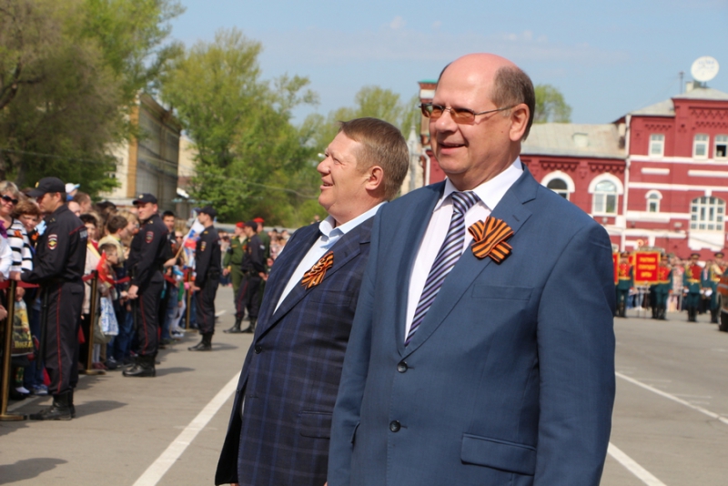 Парад Победы в Саратове привлек 10 тысяч зрителей