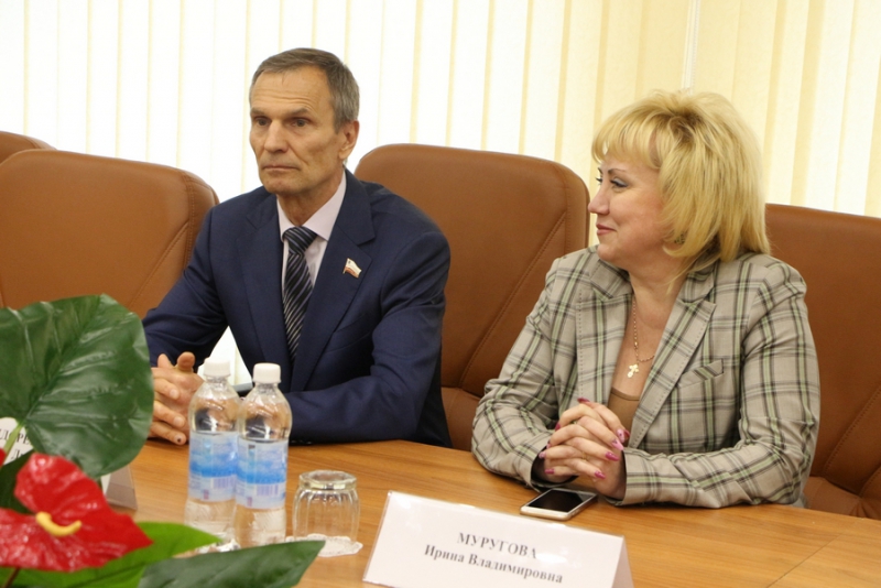 Депутат Семенец представил свою вторую книгу, которая «писалась очень легко»