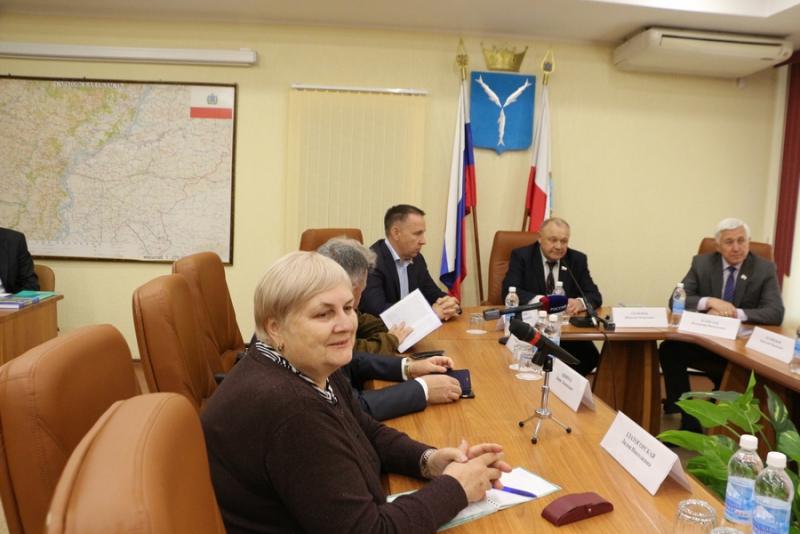 Депутат Семенец представил свою вторую книгу, которая «писалась очень легко»