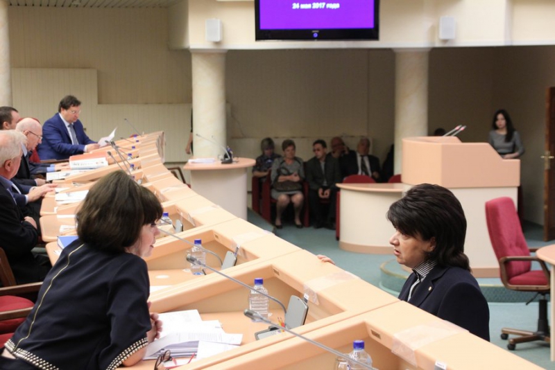 В Саратовской области ограничили продажу детям энергетиков