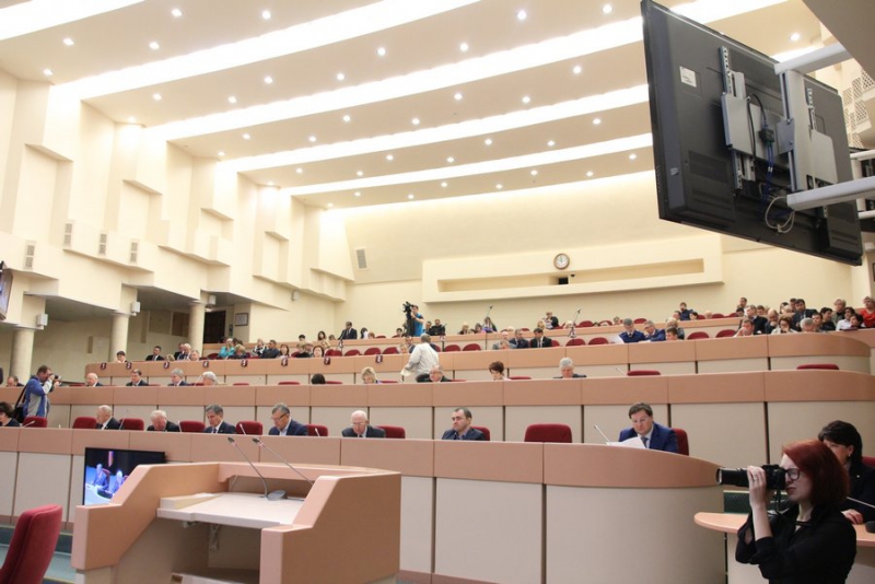 В Саратовской области ограничили продажу детям энергетиков