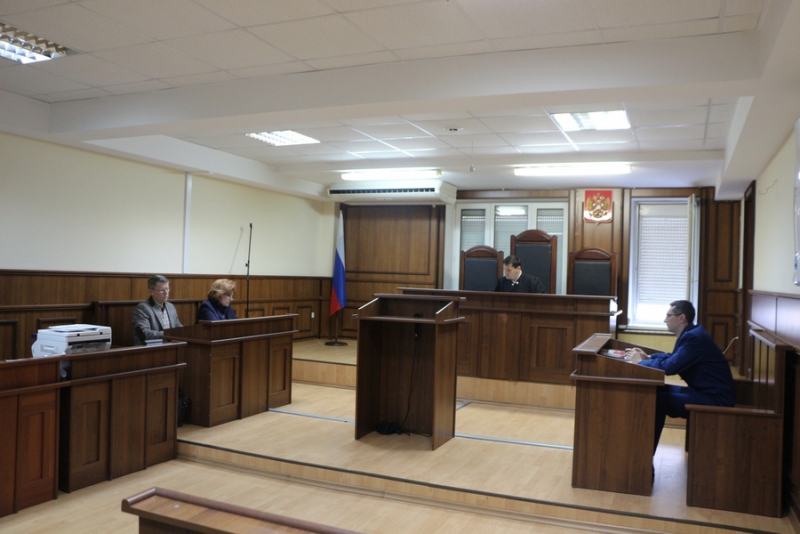 Марина Епифанова получила материальную помощь накануне обысков в минобразе