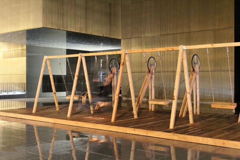 В Саратове предложили установить гигантские шахматы и светящиеся качели