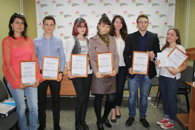 В Саратове предложили установить гигантские шахматы и светящиеся качели