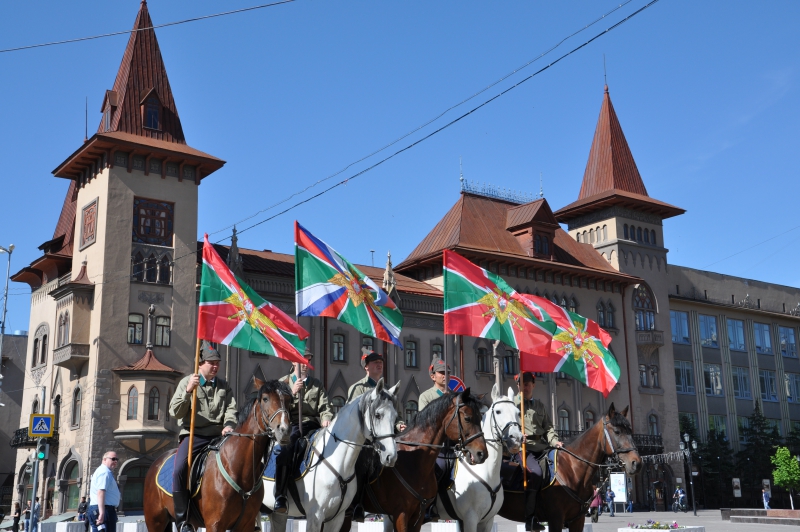 В Саратовской области ко Дню пограничника открыли два памятника