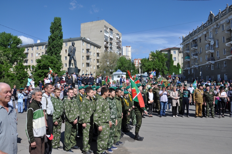 В Саратовской области ко Дню пограничника открыли два памятника