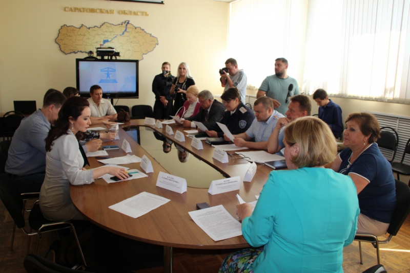 Саратовский пенсионер грозил самоубийством из-за шумных соседей