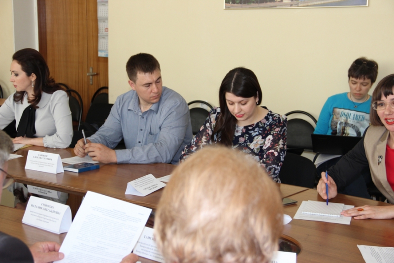 Саратовский пенсионер грозил самоубийством из-за шумных соседей