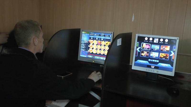 СУ СК: Задержанные организаторы казино «работали» в Саратове 4 года