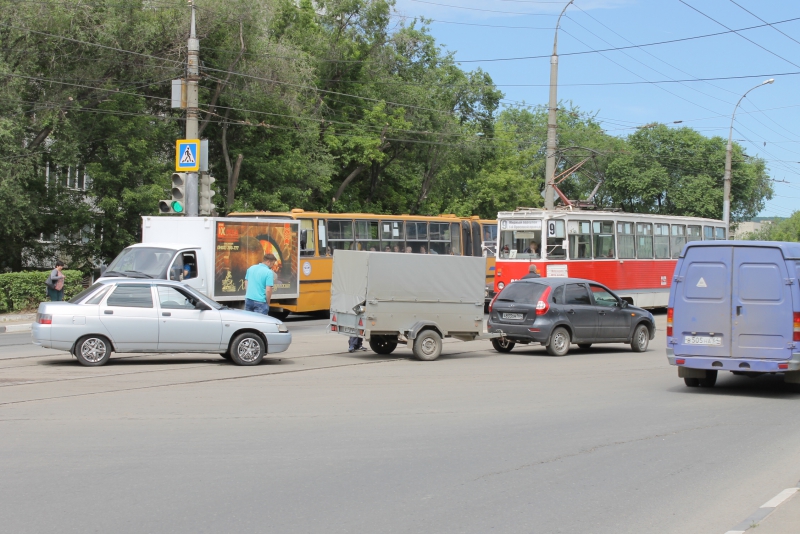 В Саратове из-за ДТП встали трамваи №9