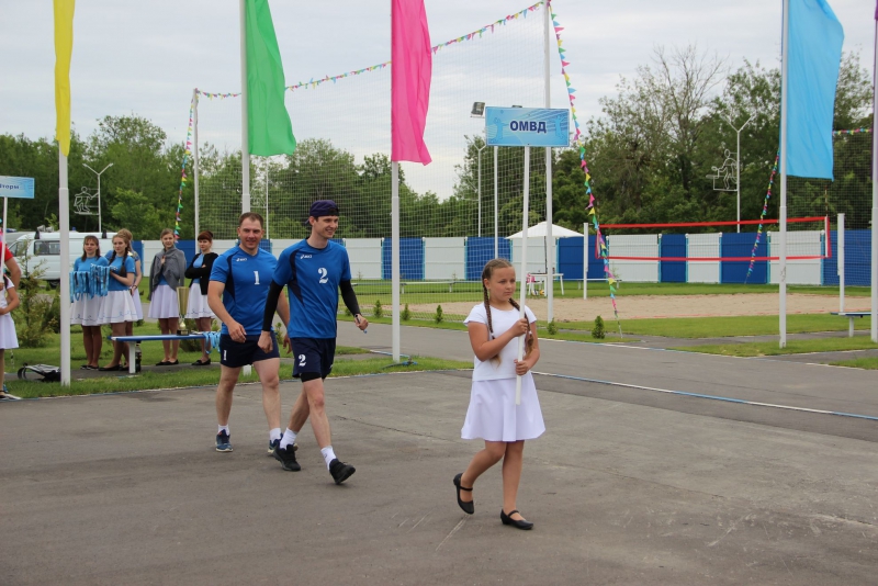 Пляжный волейбол в Татищево открыл сезон