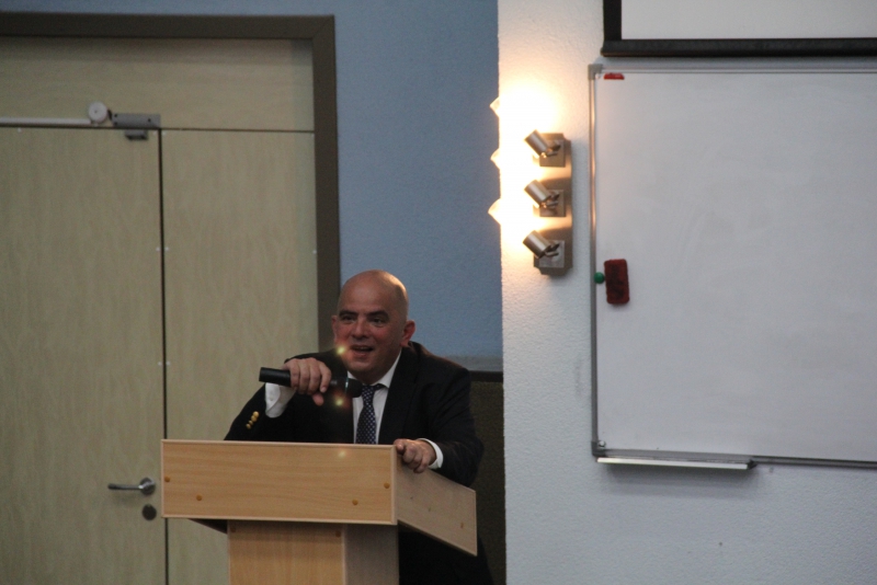 Куратор саратовской набережной: «Власть выражает себя с помощью пустоты»