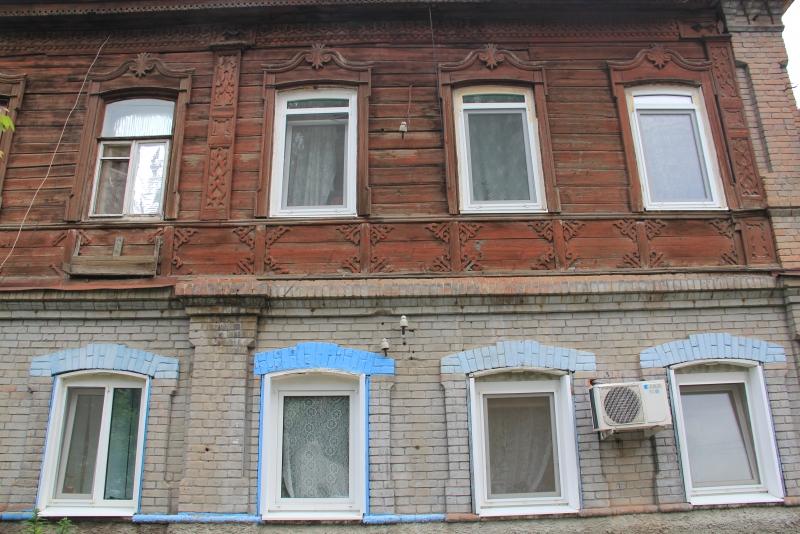 Волонтеры «Том Сойер Феста» ремонтируют дом в Саратове