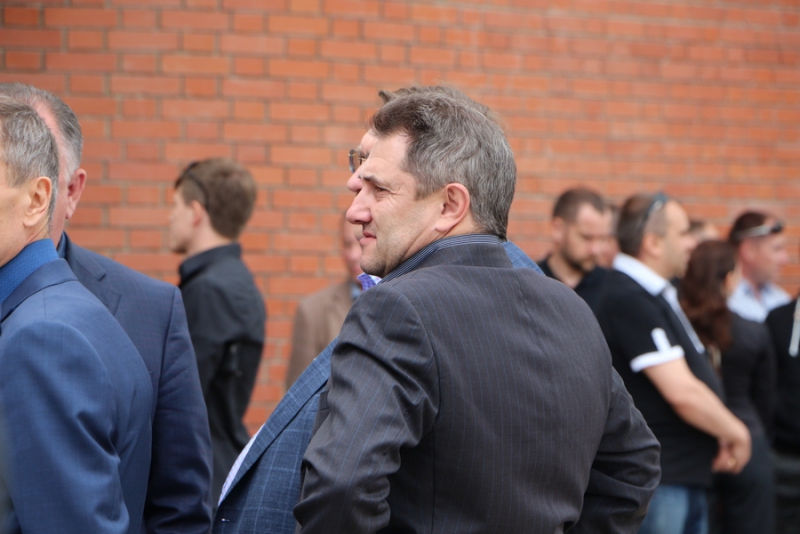 В Саратове прощаются с депутатом Госдумы Олегом Грищенко