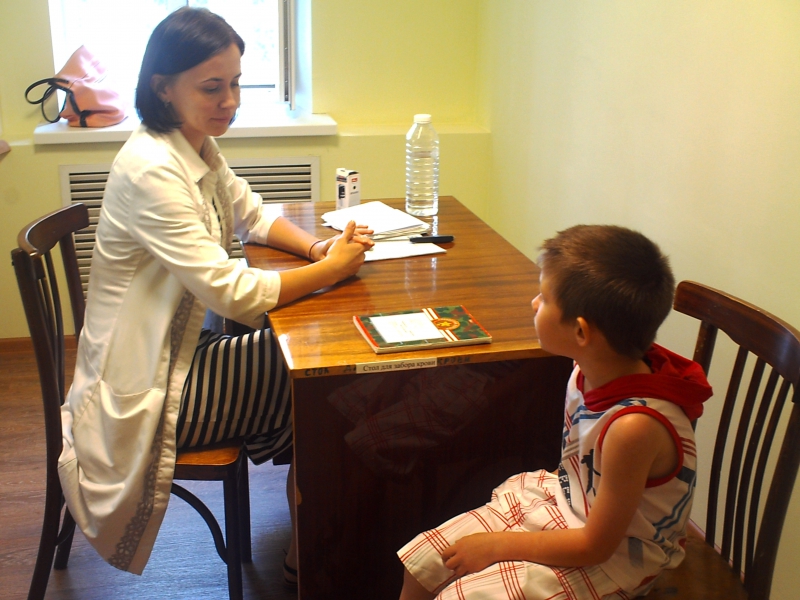 Василий Максимов: Развивается практика выездных приемов медиков в селах