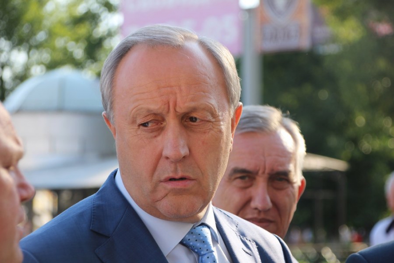 Валерий Радаев посмотрел, как идет реконструкция саратовского цирка