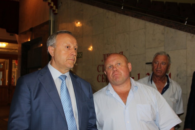 Валерий Радаев посмотрел, как идет реконструкция саратовского цирка