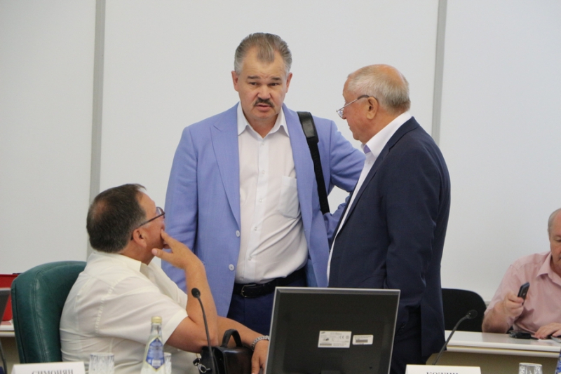 Саратовский министр предложила облагать налогами расходы граждан