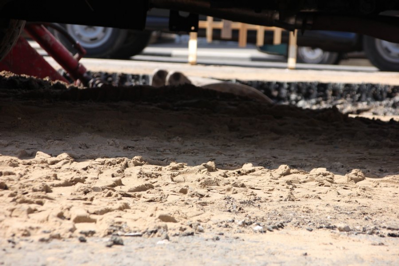 Рабочие начали расчищать второй провал на Радищева