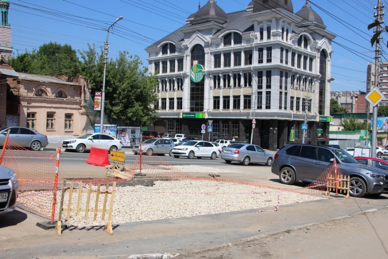 Места вскрышных работ на Радищева после «потопа» огородили и засыпали щебнем