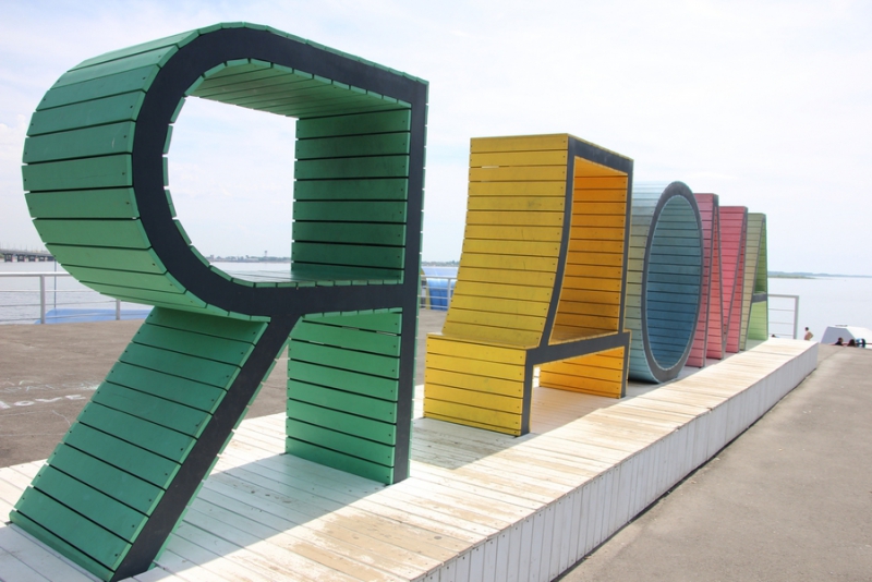 В Саратове продолжает ломаться стела «Я ДОМА»