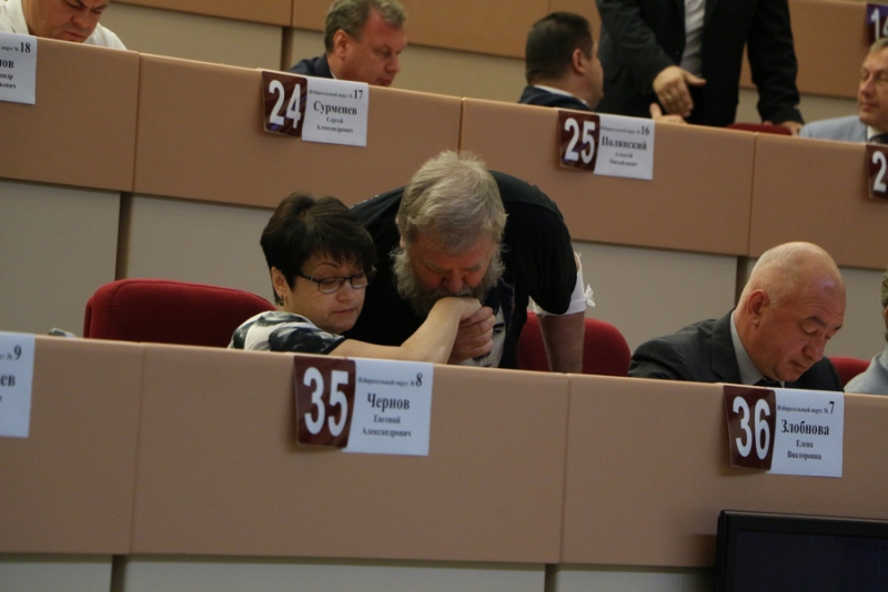 Мэрия Саратова получила право создать попечительский совет по похоронным делам