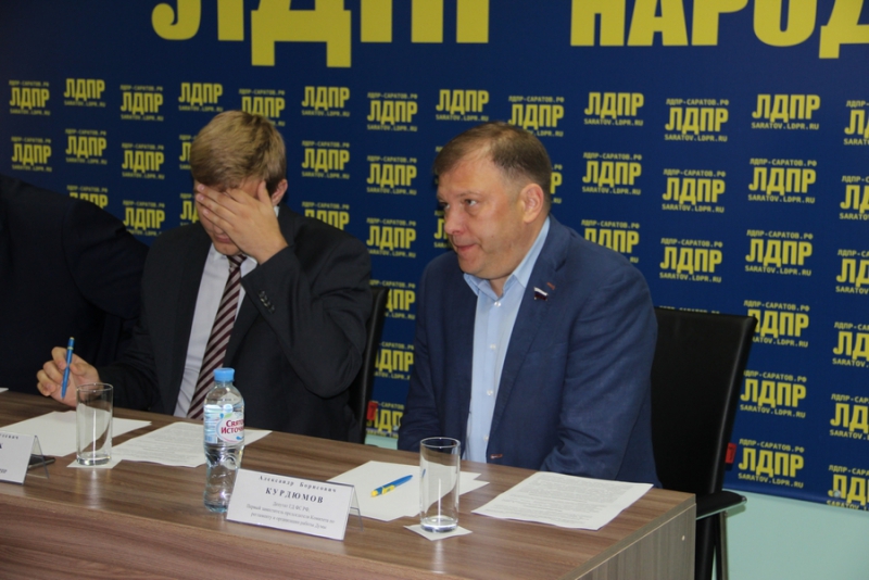 Жириновец Станислав Денисенко готов быть вторым на выборах губернатора