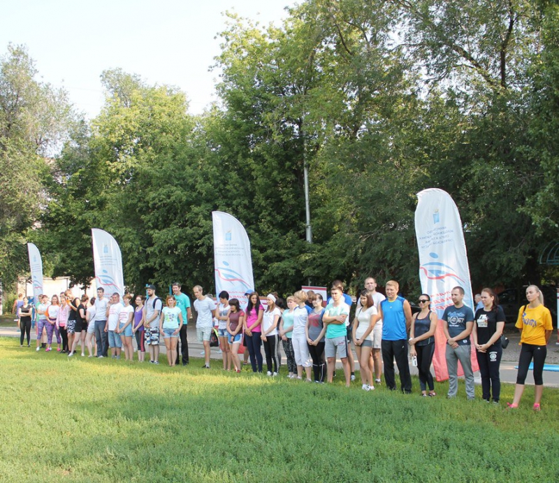 В Детском парке 150 медиков тренировались сдавать нормы ГТО