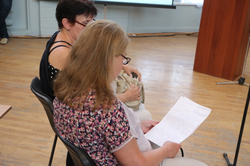 Саратовцы встретили аплодисментами заявление Володина о наказании недобросовестных строителей