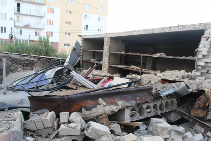 В Саратове произошло крупное обрушение в гаражном массиве