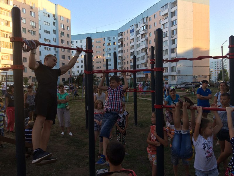 В Балакове презентовали проект «Дворовый тренер»