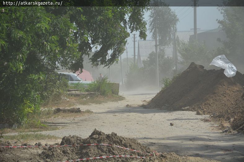 По Аткарску прошла пыльная буря