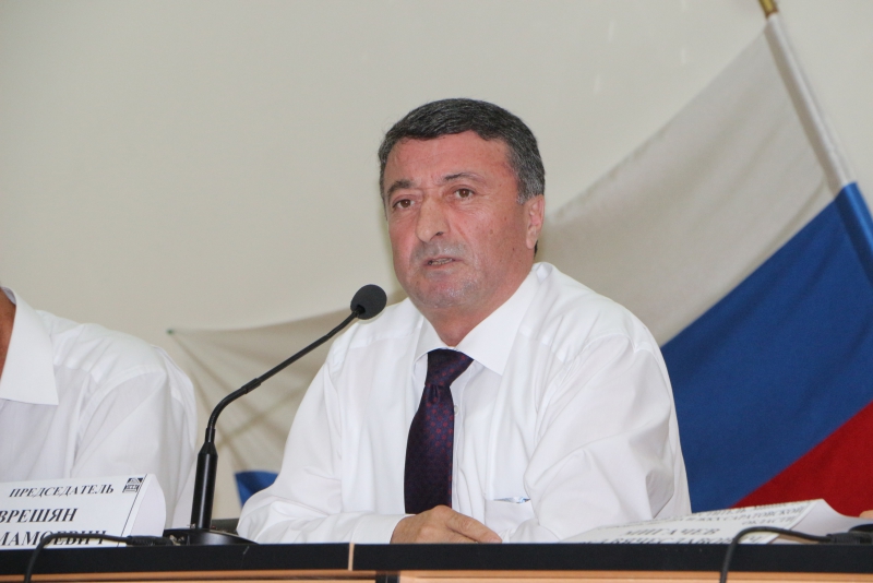 Облдеп Писной предложил наказывать чиновников за отсутствие советов домов