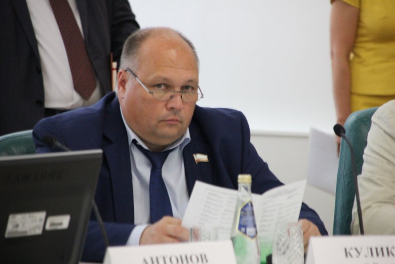 Александр Браверман рассказал о миллиардной поддержке саратовских предприятий