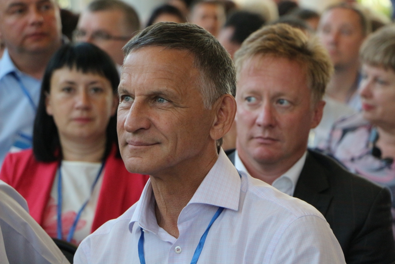 Радаев: Через несколько лет саратовцы забудут про разбитые дороги