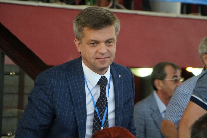 Радаев: Через несколько лет саратовцы забудут про разбитые дороги