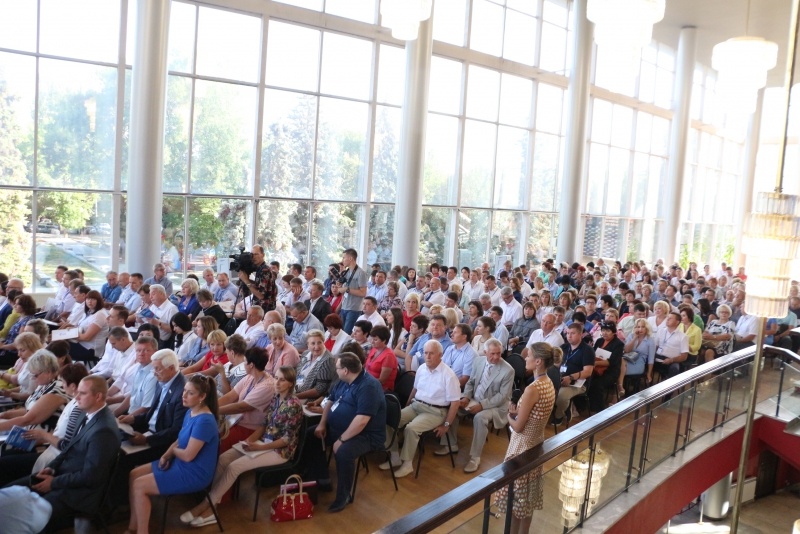 Радаев: Через несколько лет саратовцы забудут про разбитые дороги