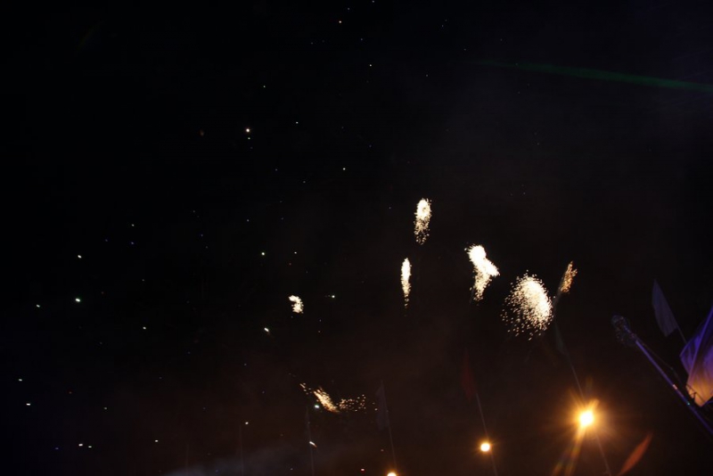 Фестиваль «Поехали!» завершился ночной дискотекой и салютом