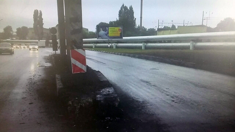 «ВАЗ» врезался в опору моста на Шехурдина. Водитель погиб