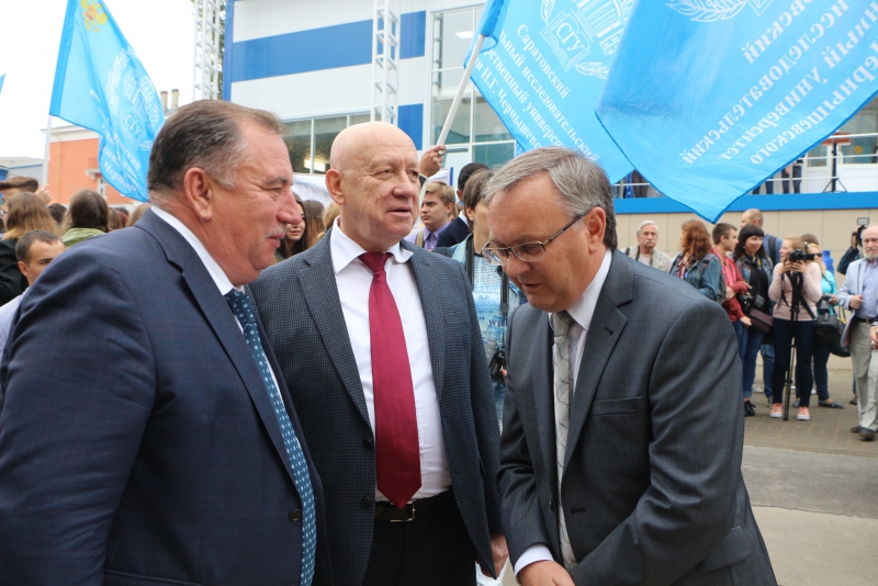 В Саратове открыли третий университетский бассейн