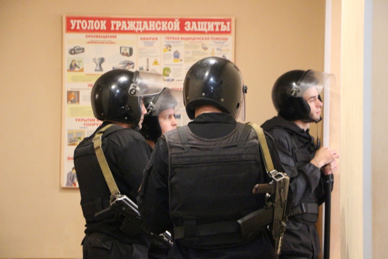 Участник потасовки в Волжской администрации намерен писать заявление в полицию