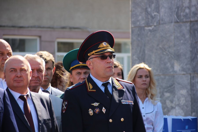 Олимпийский чемпион Илья Захаров попал на городскую доску почета