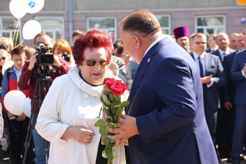 Олимпийский чемпион Илья Захаров попал на городскую доску почета