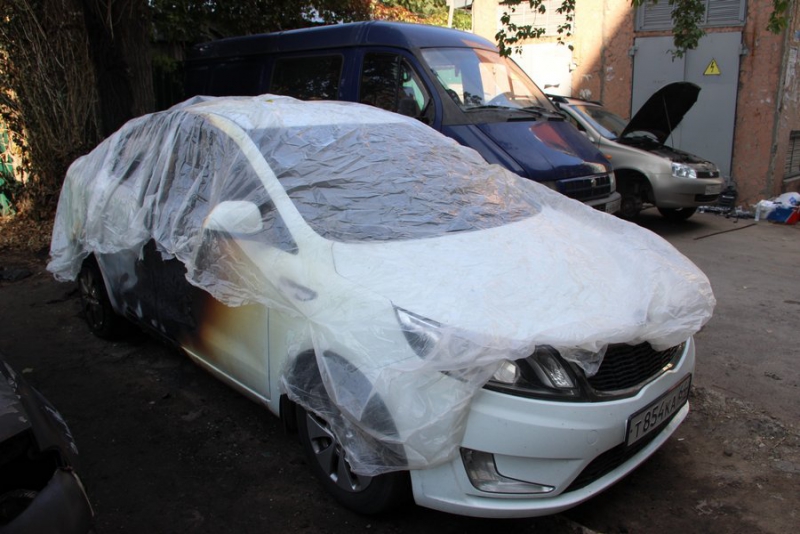 Саратовцы уверены в поджоге трех автомобилей во дворе дома