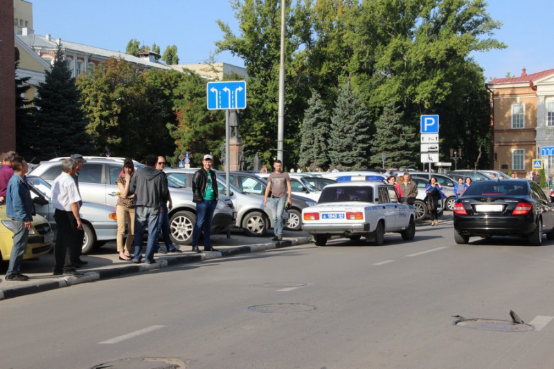 В Саратове эвакуировали сотрудников администрации города и гордумы