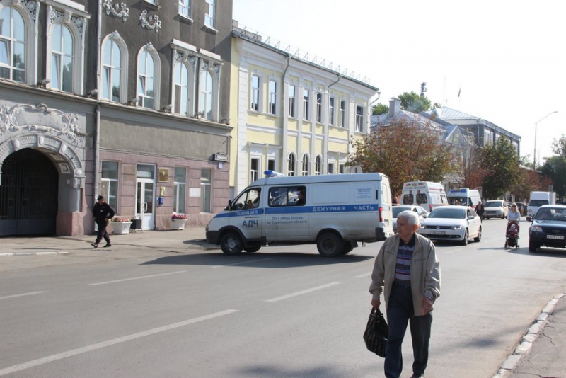 В Саратове эвакуировали сотрудников администрации города и гордумы